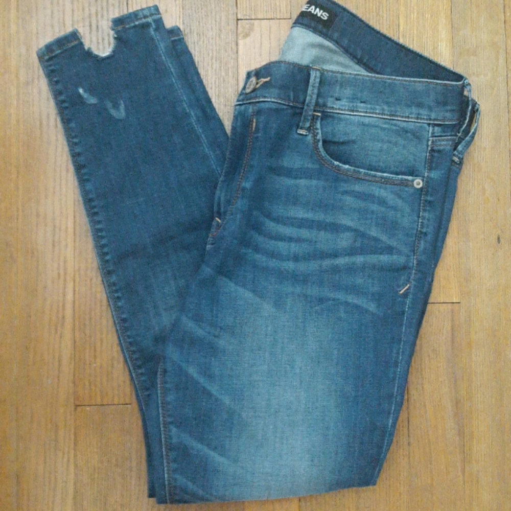 NWOT express distressed legging